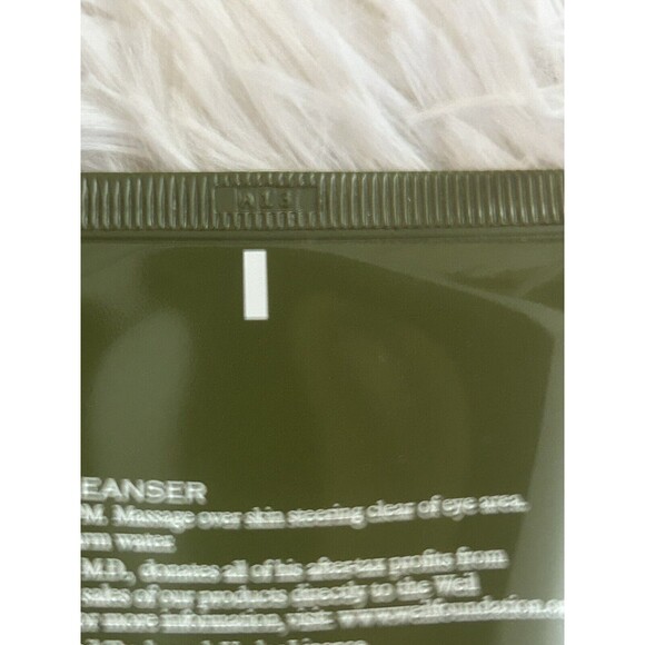 New ORIGINS Mega Mushroom Skin Relief Face Cleanser 5 fl oz - Picture 4 of 4